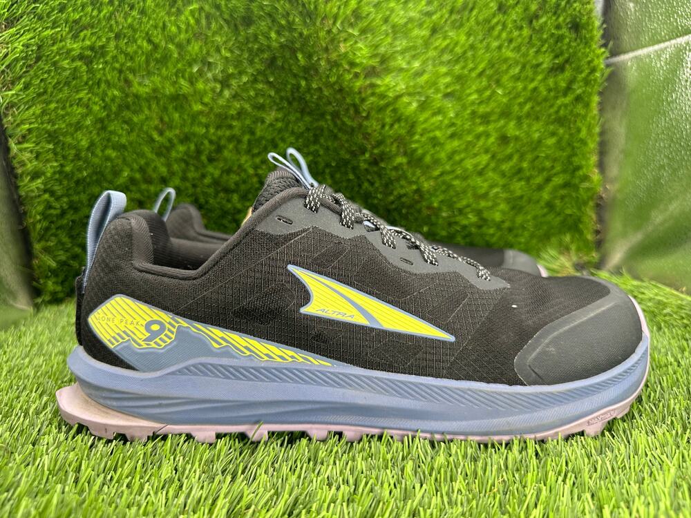 Altra Lone Peak 9 AL0A85PR040 Athletic Sneaker Womens 10 Black Mesh Trail Hiking